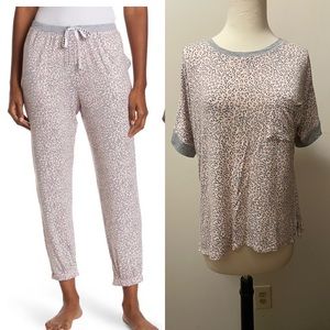 DKNY Pajamas Set